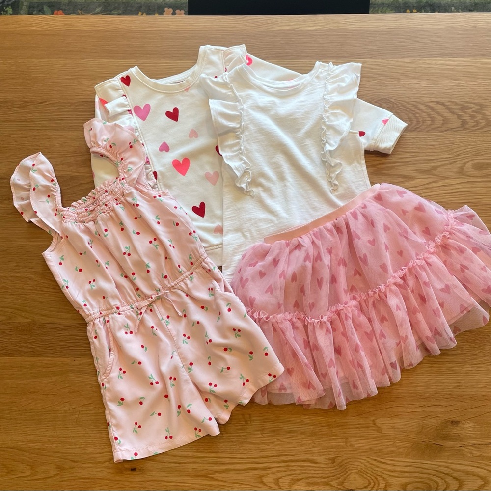 Old Navy/Cat and Jack girl sweatshirt, romper, skirt and shirt 4 pc set. Size:5T